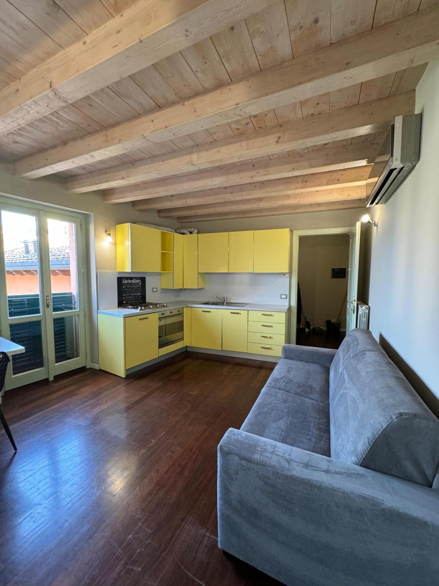 Splendid Apartment Desenzano del Garda Buitenkant foto