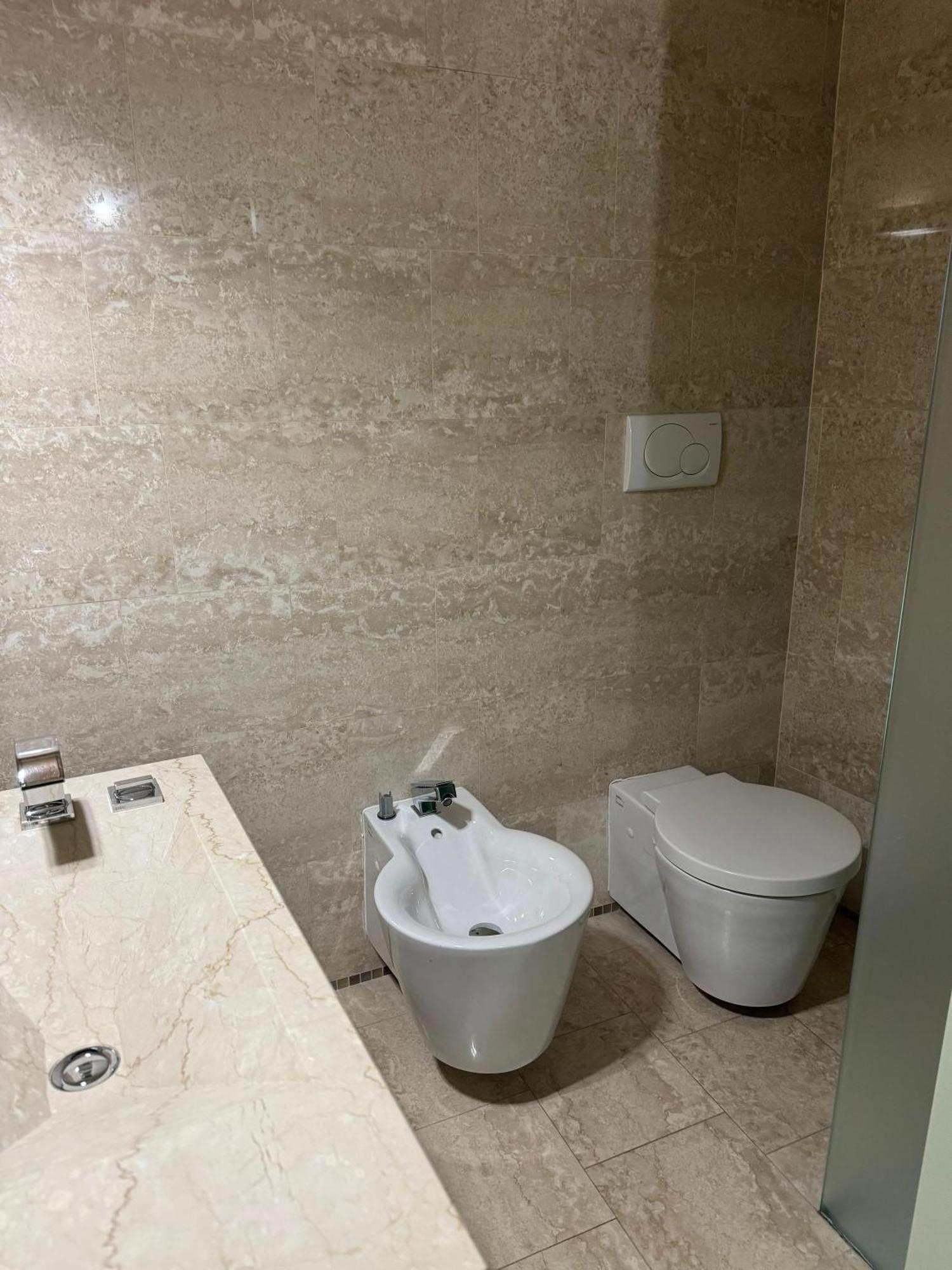 Splendid Apartment Desenzano del Garda Buitenkant foto